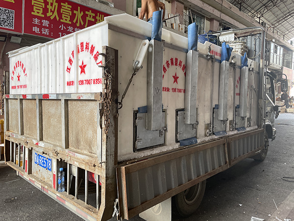 PP塑料保溫魚(yú)箱