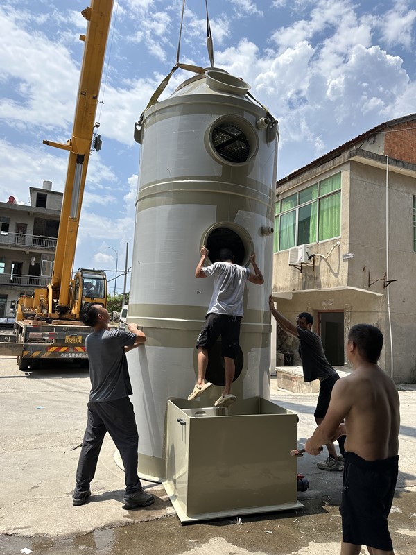 噴淋塔設(shè)備